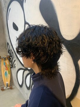 グルグル 本八幡店(GULGUL) ハイライト/アップバング/ツーブロックマッシュ/波巻き 本八幡