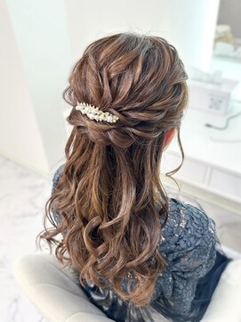 ヘアーメイクサロンアール(hair make salon R) ハーフアップ