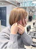 ボブウルフ、ミルクティーベージュ、ブリーチ1回、ブロンド