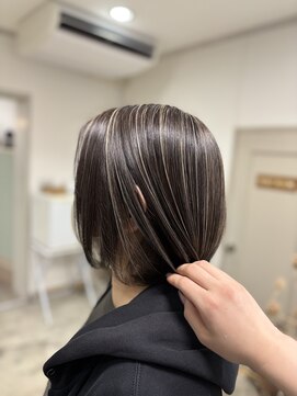 シャンクスヘア(SHANKS HAIR) 白髪ぼかしハイライト