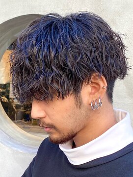 フィフス 原宿(fifth) 【クルクルしないパーマ◎】縦落ちのツイストスパイラルパーマ