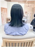 ブルーブラック＿濡れ髪ミディアムストレート__117