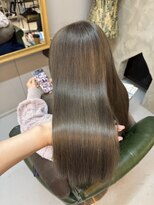 シークス(SYKTH.)&nbsp;greige