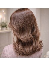 ミルクティーベージュ