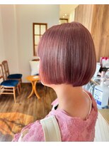 エ フュチュール モア(et Futur more) ピンクベージュ×ボブ