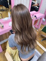 ロア バイ アヴァンス 天王寺店(Lowa by avance.)&nbsp;ミルクティーグレージュ×レイヤーカット