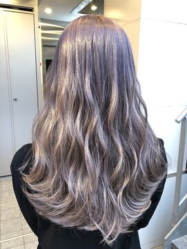 ルイス(L'wis) パールプラチナアッシュ