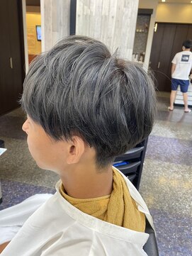 ビューティーコレクション 静岡北店 アッシュグレーカラー