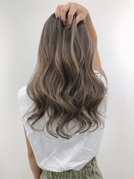 ジゼル(gisele) （稲毛）派手過ぎないハイライト