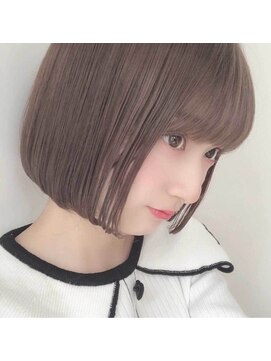 テオ(Theo) Theo /エメラルドアッシュ/ 巻き髪風パーマ/ショートボブ