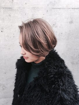 ナチュラルコントロール(Natural Control) マッシュショートボブ×透け感ブラウン