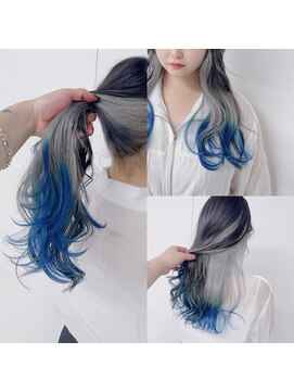 サイ アオヤマ(sai AOYAMA) ホワイトブルーイヤリング