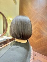 エルサフィロ ヨドヤバシ(el zafiro yodoyabashi)&nbsp;【el zafiro yodoyabashi】ロートーン肩上ボブスタイル