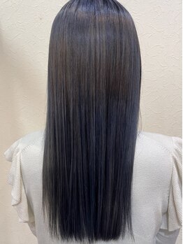 エテルノ リンド 美容室(Eterno Lindo)の写真/【VEENA＋縮毛矯正　◆通常¥13000→初回￥10000(ロング別)】こだわった薬剤で、柔らかな手触りを実現！