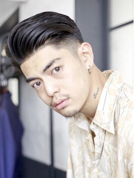 グルーマーズクレッジ 渋谷店(GROOMER/S CREDGE) men's/メンズ/刈り上/げセンターパート/ダウンパーマ/渋谷