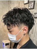 MEN’S HAIR/ブルーブラック/フェザーパーマ/ハイライト