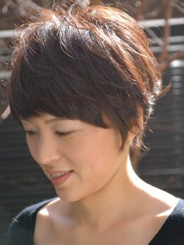 クレンジングオイルでマッサージして汚れを落とし、頭皮から健康な髪へ♪頭皮ケアと毛質ケアが同時に叶う♪