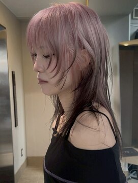 ネハス(nehus.) ブリーチ/ミディアムヘア/デザインカラー/フェイスフレーミング