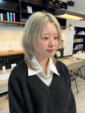 アイドットプラスフェリシア 表参道(i.+FERiCIA.) レイヤーウルフカット/ミディアムウルフ/顔まわりレイヤーカット