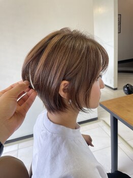 ヘアービタール(HAIR BETAER)の写真/【提案力に自信あり★】骨格に合わせてベースカットするので、伸びてもオシャレが長持ち♪