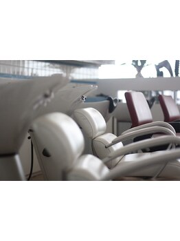 気になるダメージを最小限にするため、厳選した薬剤を用意しております◎