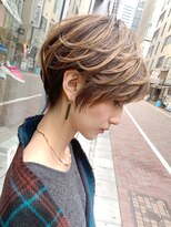 アヴァロン(AVALON)&nbsp;横顔美人☆×絶壁解消×大人ショート