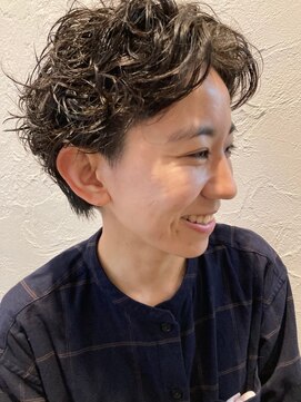 ソレイユ シンサカエ(SOLEIL SHINSAKAE) 可愛らしさを残したショートスパイラルパーマ☆