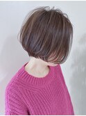 丸みのある前下がりボブ♪