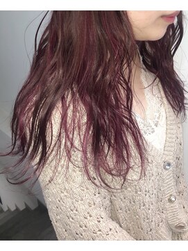 ルイス(L'wis) カシスブラウンとローズピンクのインナーカラー【L'wis乙津】