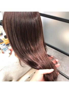 ナンバー アリア 三軒茶屋(N° aria) 艶◎ピンクベージュ/大人レイヤーロングシンプルストレート三茶