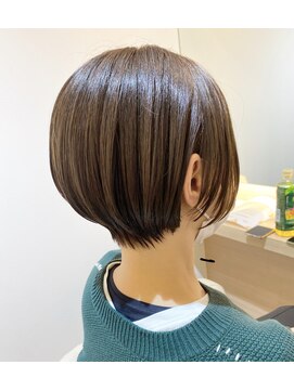 レイ ゆめみ野店(Ray) ショートボブ/丸みショート