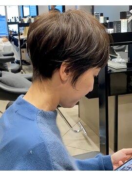 ハルキ ミナト ジャパン オオサカ(HARUKI MINATO japan OSAKA) 40代50代60代白髪マッシュショートボブ大人美人くびれ髪質改善