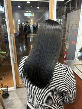 イオエ 梅田(ioe) 外ハネボブ /ミディアムストレート /ニュアンスカラー/髪質改善
