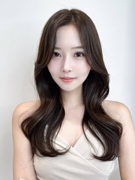 ノエシキカ(noe sikika) 艶髪ダークブラウン韓国前髪なし20代30代