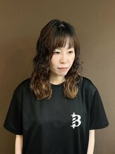 ヘアーワークス ブレーヴ(HAIR WORKS BRAVE) 及川 夏季