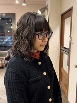 ロムブラン(L'HOMME BLANC) ミディアムパーマ