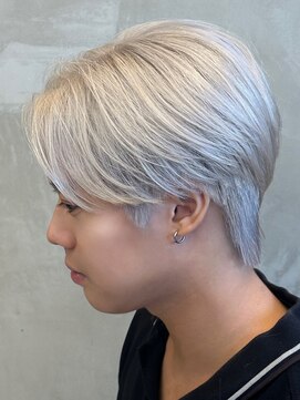 エリマバイフィフス 調布(elima by fifth) 調布ダブルカラーハンサムショートウルフベージュホワイトカラー