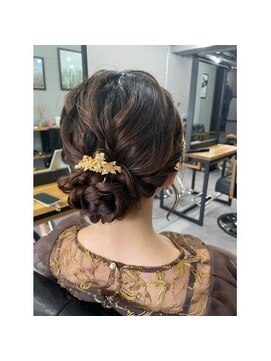 ウェイビー 桜木町店(WAVY) 【WAVY hair set】ゆるふわシニヨン