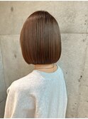 大人ガーリーダークアッシュミディアムレイヤーカット髪質改善