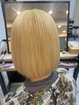 フーブ(HOOB) ブロンドボブ