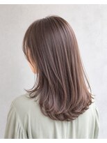 カノア(CANNOA.)&nbsp;湿気に負けない柔らかストレートミディ