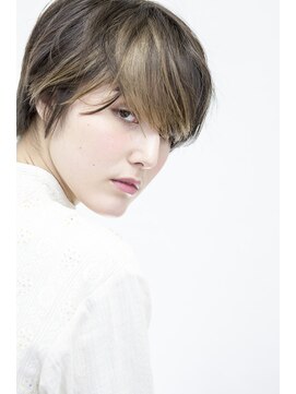 ビューティーアンドケアカロン(Beauty and Care CALON) 【銀座】CALON/ブロンズデザイングレージュマッシュボブ