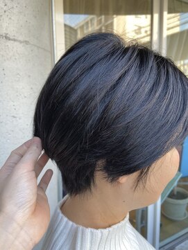 フレア 心 武庫之荘(flare) 大人ショートボブ センターパート