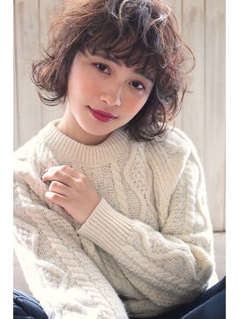 ロイジー(roijir) roijirイルミナインナーカラーxスパイラルxセンシュアルショート