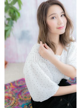 ヘアアンドビューティー ミック(Hair & Beauty miq) グラデーションカラー外国人風へムライトくびれヘアb