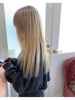 ベティ(Bettie)&nbsp;クリーミーブロンドヘアー