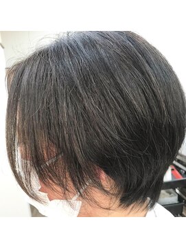 シードヘア(seed hair) グラデーションレイヤーカット