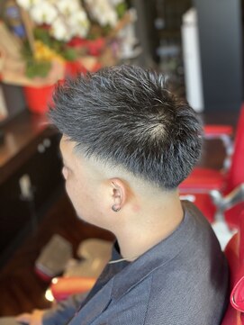 エムビーシー(M.B.C) スキンフェード