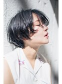 エアリーフェザー小顔ショート/ダークアッシュ