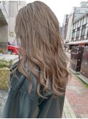 ヘアメイクオズ&照井宗明 アッシュベージュ